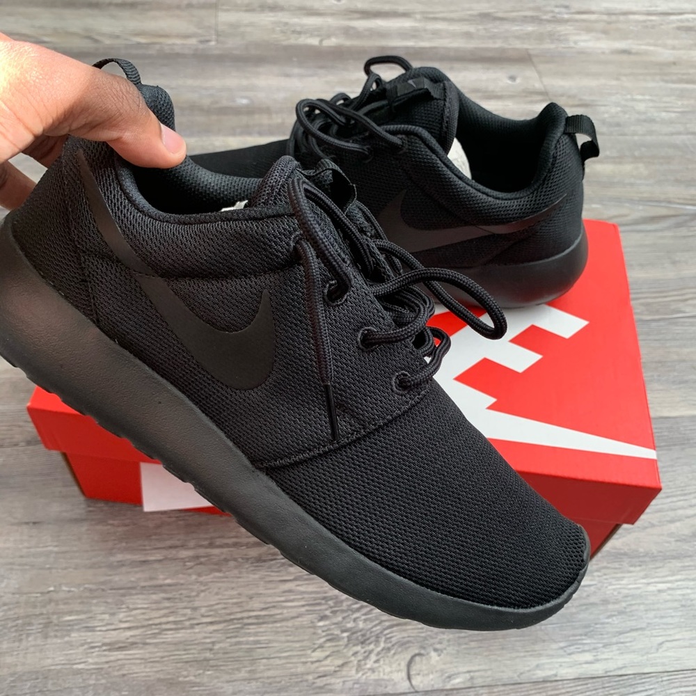 Women Nike Roshe One